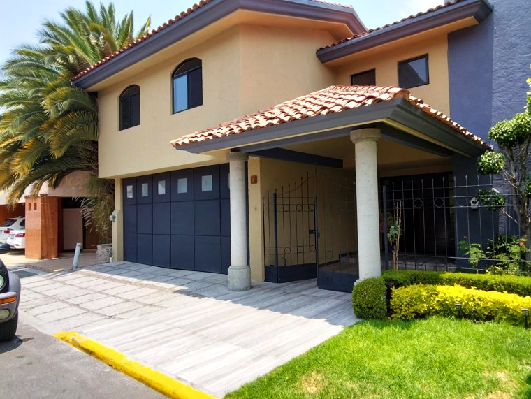 Residencia con jardín en La Escondida, San Andrés Cholula, Puebla